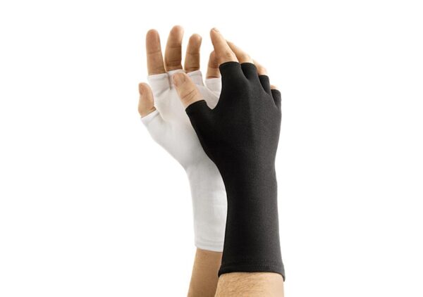 Dinkles Long-Wristed Half Finger Nylon Gloves